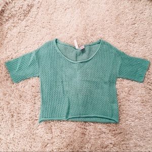 Aqua large mesh cropped shirt/sweater
